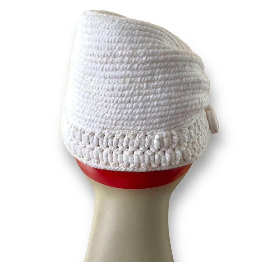 Vintage 1940s Everitt Needlepoint Womens White Beehive Tilt Hat Sculpted Toque - Picture 7 of 16